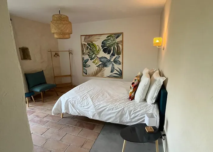Mas En Drome Provencale Bouchet (Drome)